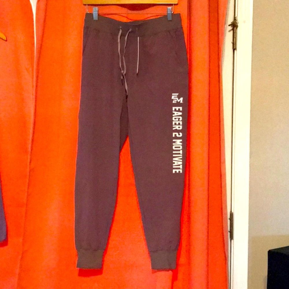 Light purple E2M yoga pants